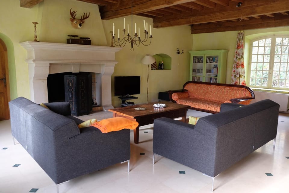 Property building, Living room
