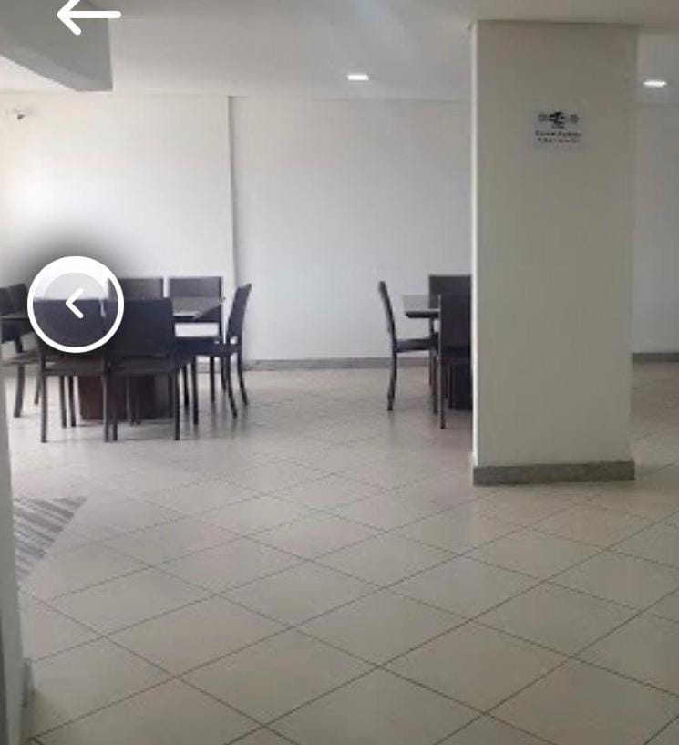 Quarto e banheiro privativo com cozinha sala compartilhada Luxury tent in Belo Horizonte