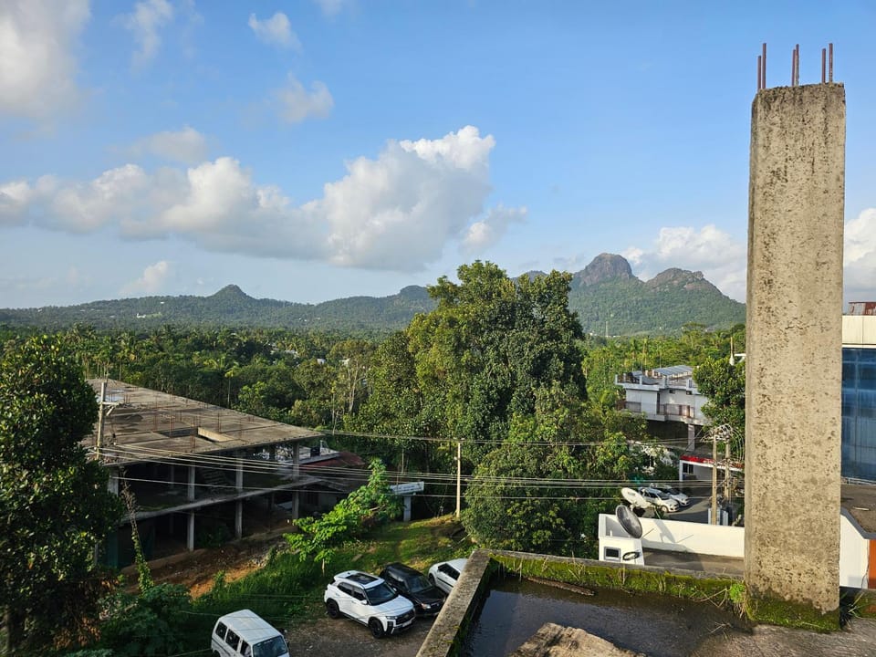 Ambalavayal Home stay hut Risort Rooms Apartment in Kerala
