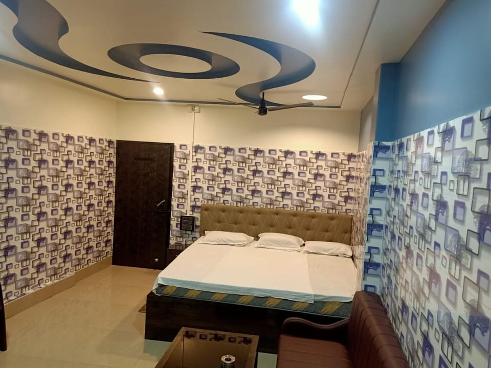 Paribartan Hotel & Lodge Hotel in West Bengal