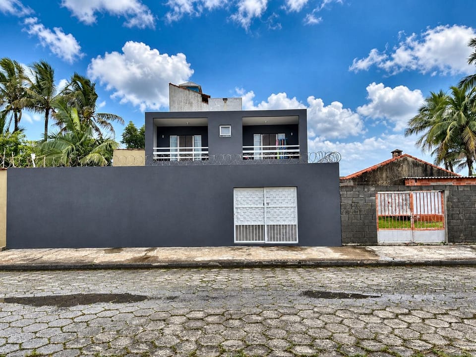 Casa Gaivota Piscina e Área Gourmet a 300m da Praia House in Itanhaém