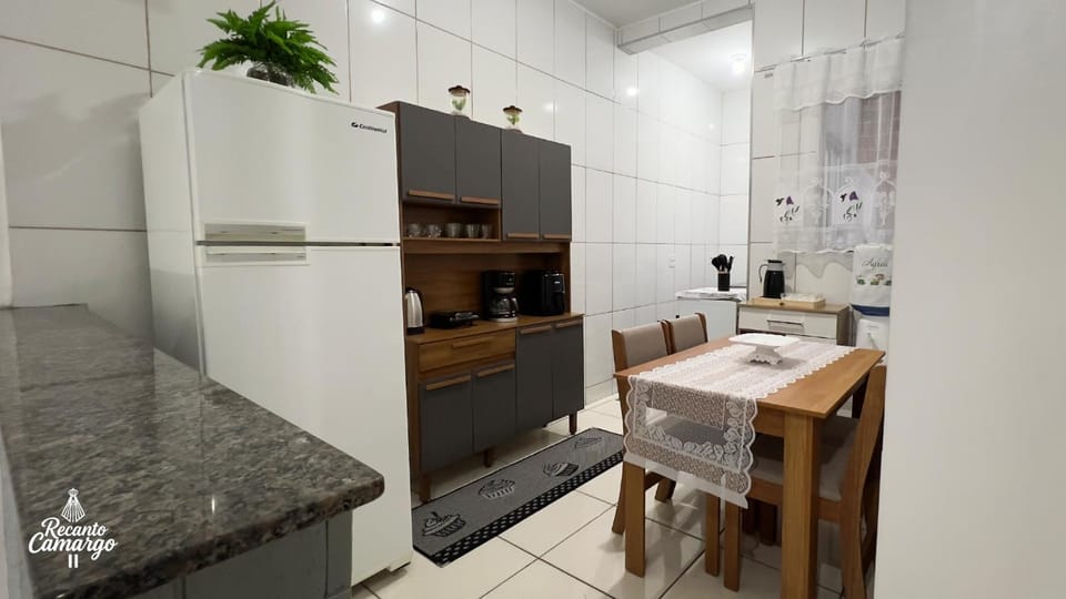 Recanto Camargo 2 Aparecida Apartment in State of São Paulo