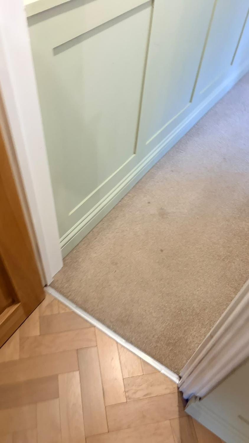 Beautifully renovated 2-bed home near Rudgwick House in Borough of Waverley