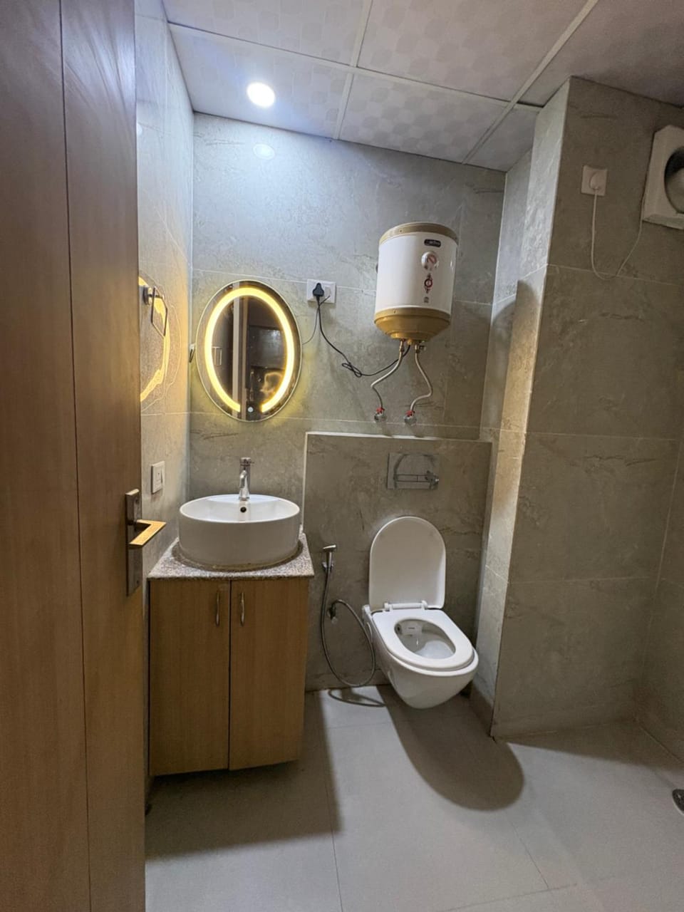 Flylingstay Apartment in Uttar Pradesh