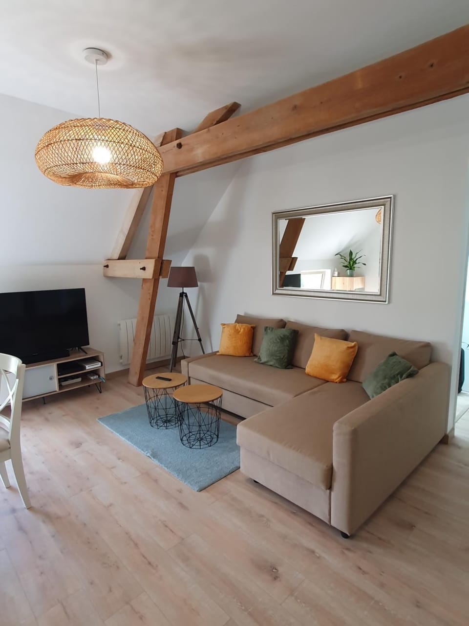 TV and multimedia, Living room