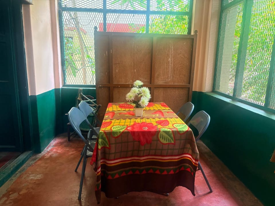Seating area