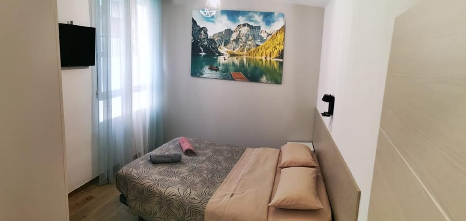 TV and multimedia, Photo of the whole room