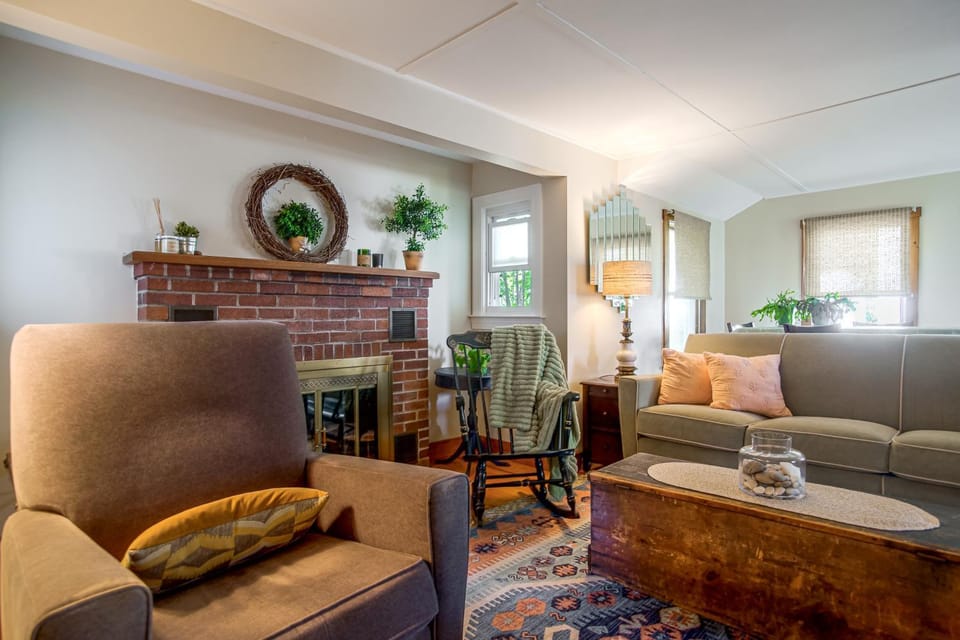 Walk to Beach! Wareham Getaway w/ Patio House in Marion