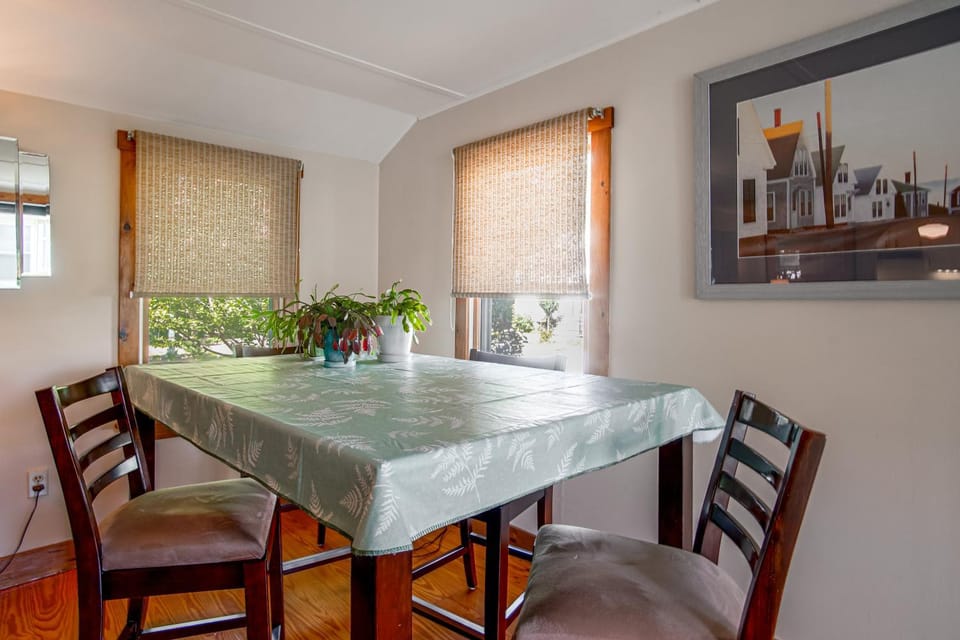 Walk to Beach! Wareham Getaway w/ Patio House in Marion