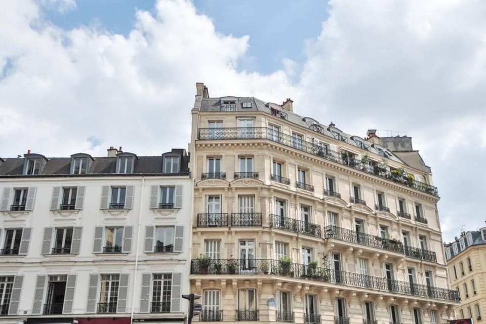 Studio 4 people Vaugirard Montparnasse Paris 6 Apartment in Paris