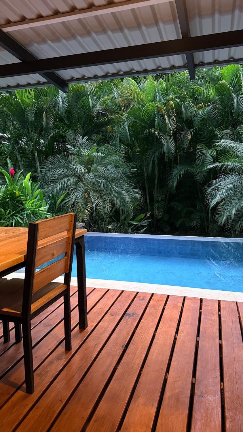 Casa Soleil , Jungle Bungalow with 1bedroom studio House in Santa Teresa Beach