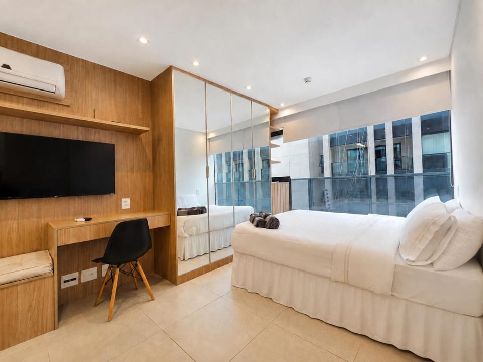 Communal lounge/ TV room, Bed, Photo of the whole room, Bedroom