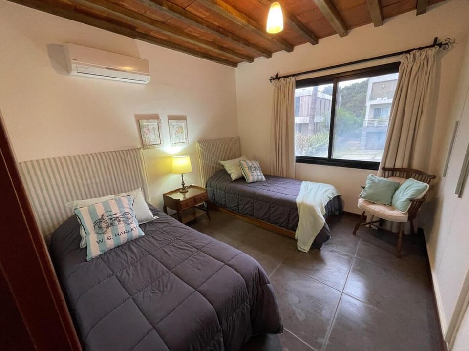 NORDESTE Gated community IDEAL FOR TWO FAMILIES with children House in Punta del Este