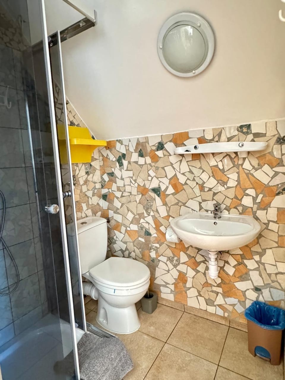 Shower, Toilet, Bathroom