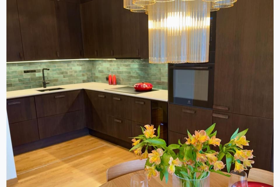 Kitchen or kitchenette, Decorative detail, furniture, stove
