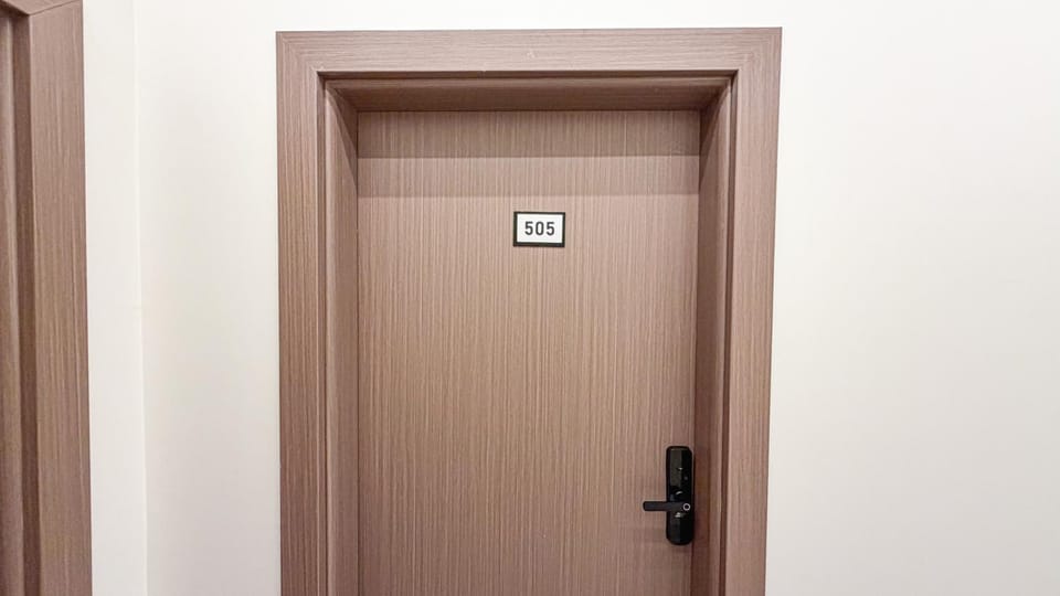 شقه بصاله أنيقه وغرفة نوم ودخول ذاتي Apartment in Jeddah