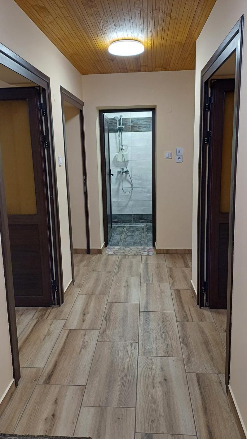 Bathroom, Photo of the whole room