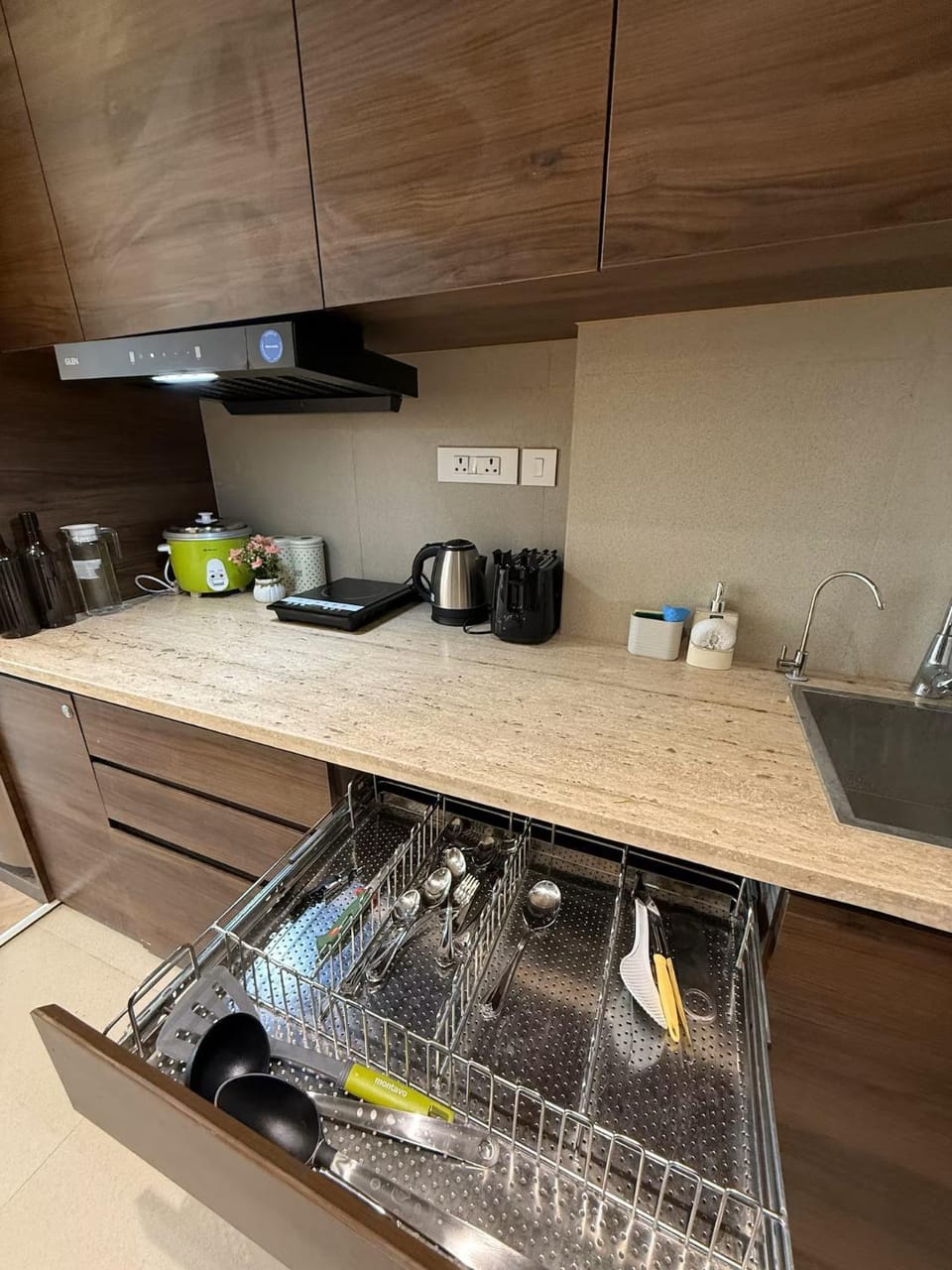 Kitchen or kitchenette