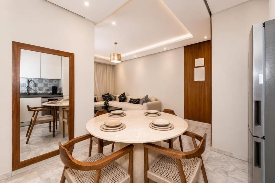 NEW Elegant 2 BR Glueliz, Heart of Marrakech Apartment in Marrakesh