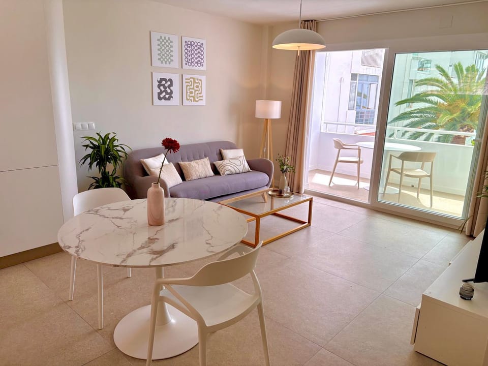 Torresol 313 sea views NEW Apartment in Nerja