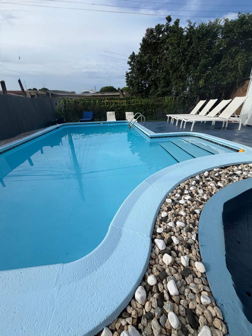 Miami 5 min Airport House with pool House in Miami Springs