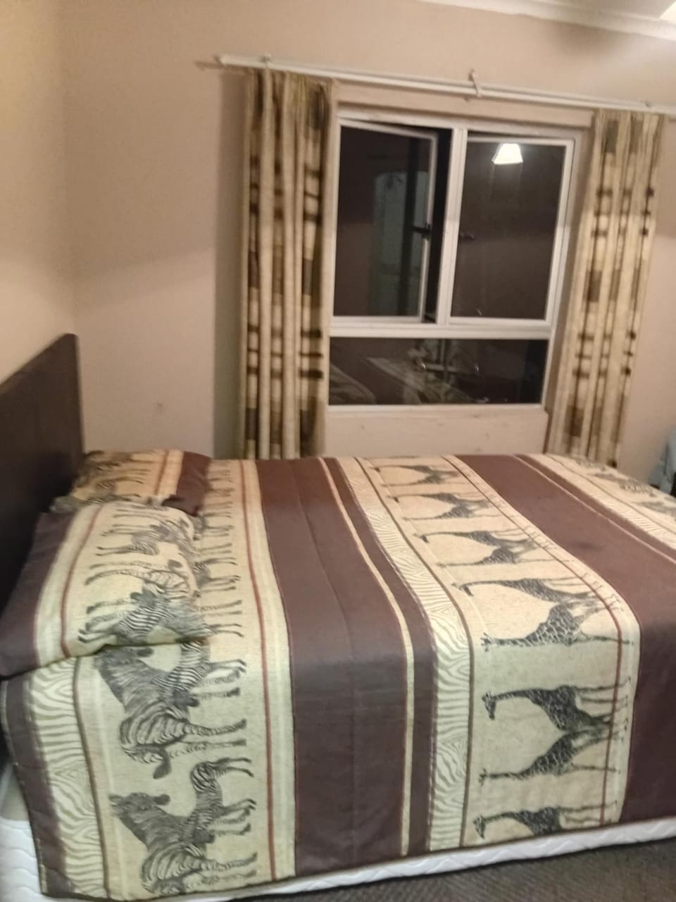 New Rand Hotel Bed and Breakfast in Durban