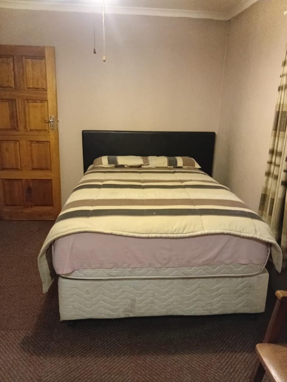 New Rand Hotel Bed and Breakfast in Durban