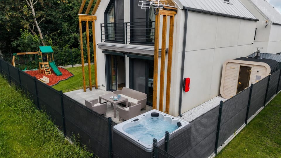 Natural landscape, Garden, Sauna