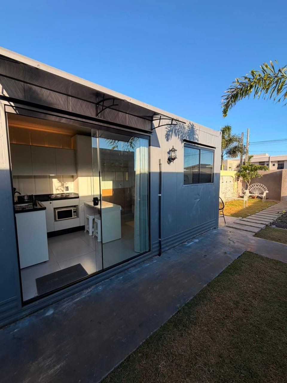 Day, Kitchen or kitchenette
