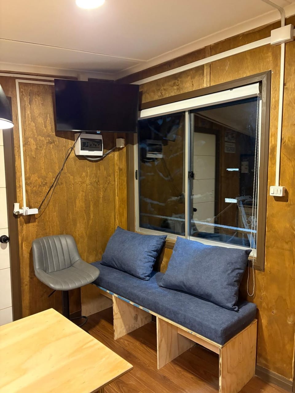 TinyHouse Basecamps - National Reserve 800m away - 2km to Corralco Apartment in Araucania, Chile