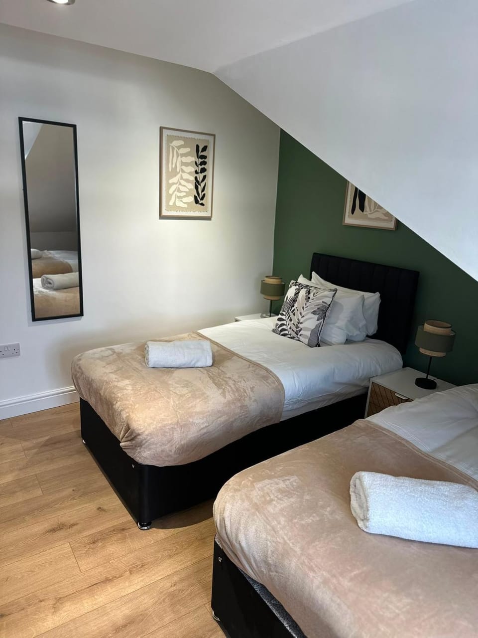 Saddlers Rest by StayNest Apartment in Walsall