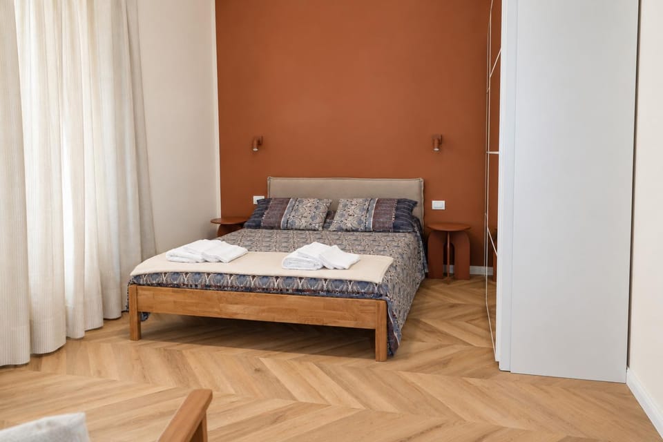 Bed, Photo of the whole room, Bedroom, wardrobe