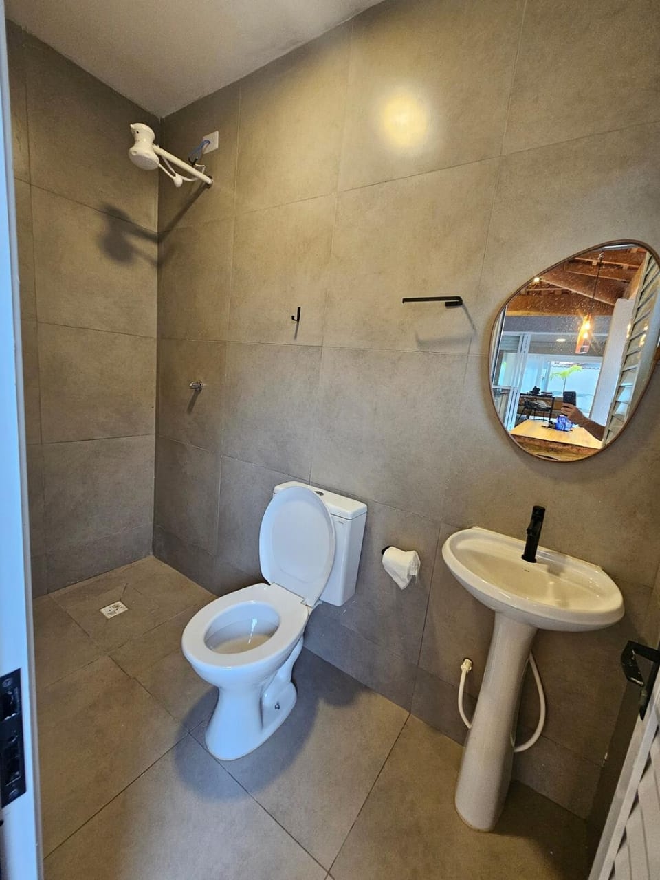 Casa Boa Onda com piscina, 500mtrs praia com ar condicionado House in Itanhaém
