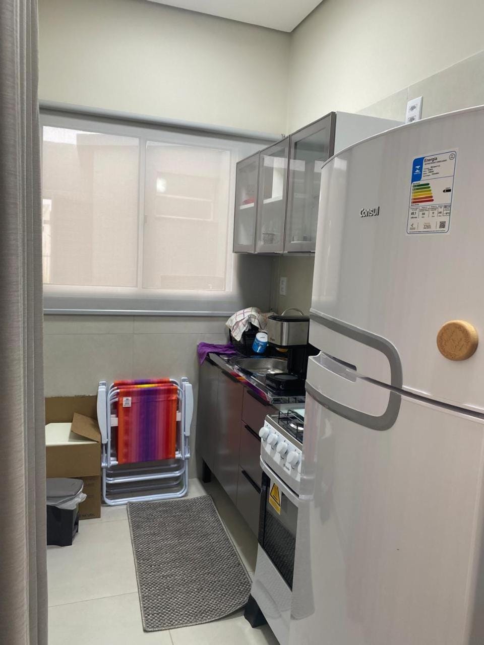 Kitchen or kitchenette, oven, stove