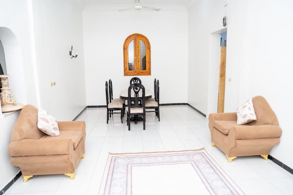 Moses' home Apartment in Luxor