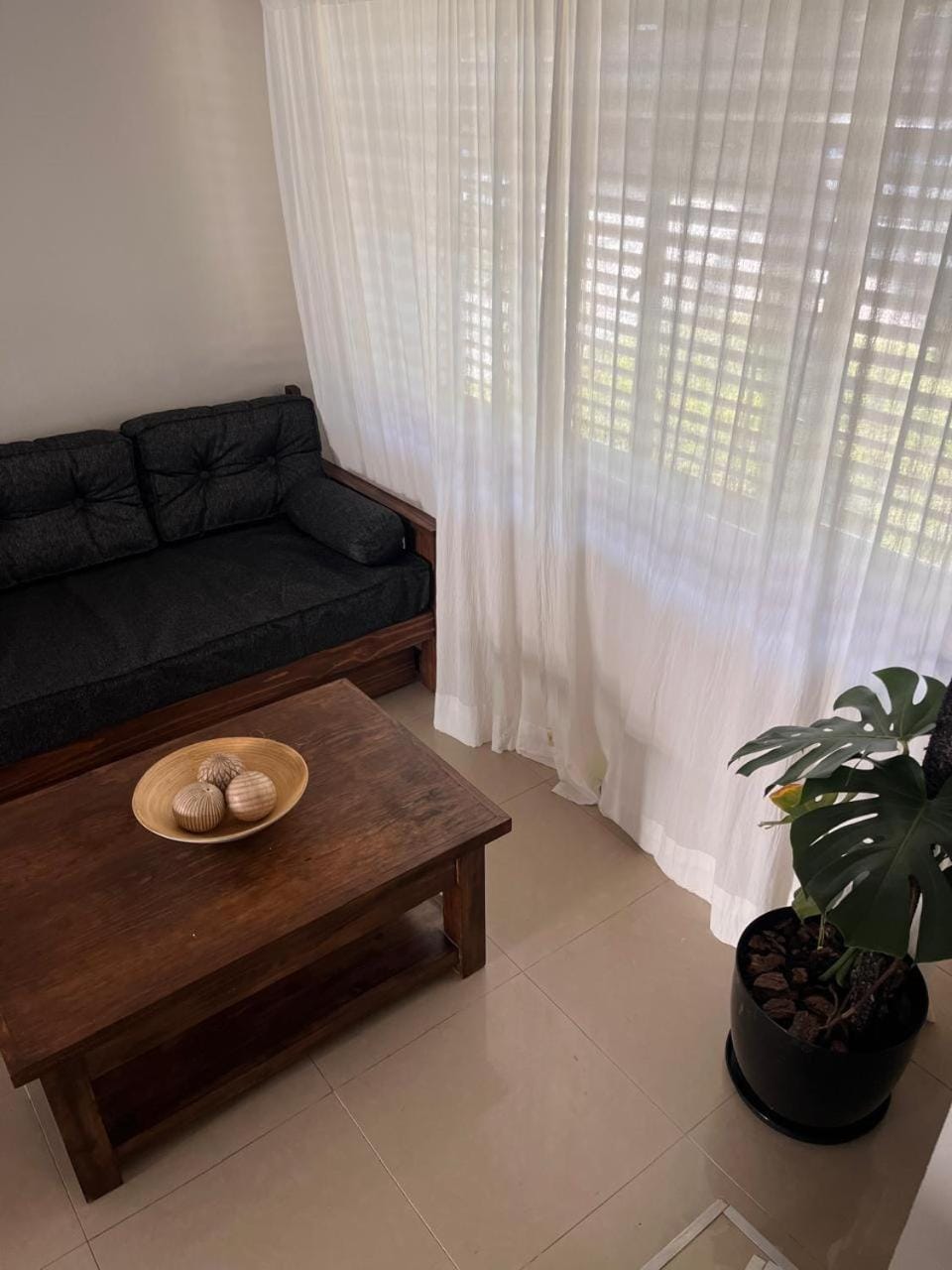 Duplex a 3 cuadras de la laguna Apartment in Chascomús