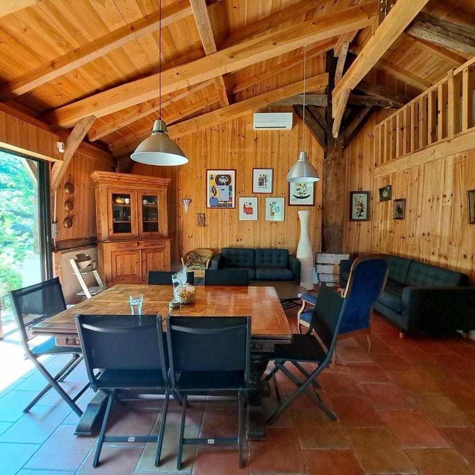 Chiouleben House in Lit-et-Mixe