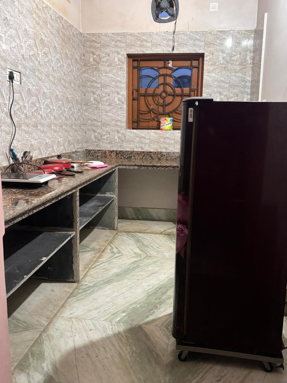 Shree Chintaharan Apartment in Kolkata