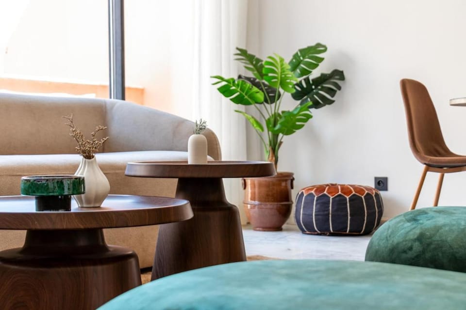 Modern 2BR Gueliz Rooftop Pool and Parking Apartment in Marrakesh