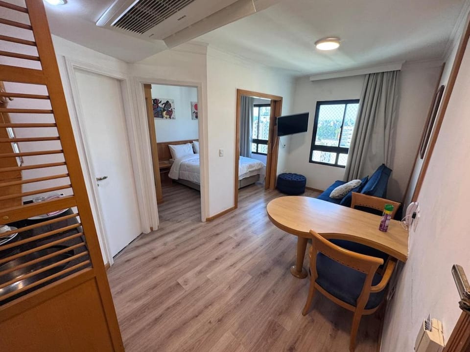 Flat 4 Estrelas Pinheiros Premium 2814 Apartment in Sao Paulo City