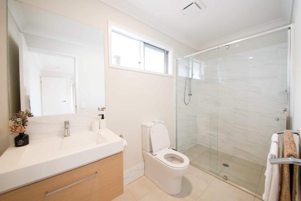 5BR of Luxe Comfort Your Prime Brisbane Gateway House in Brisbane