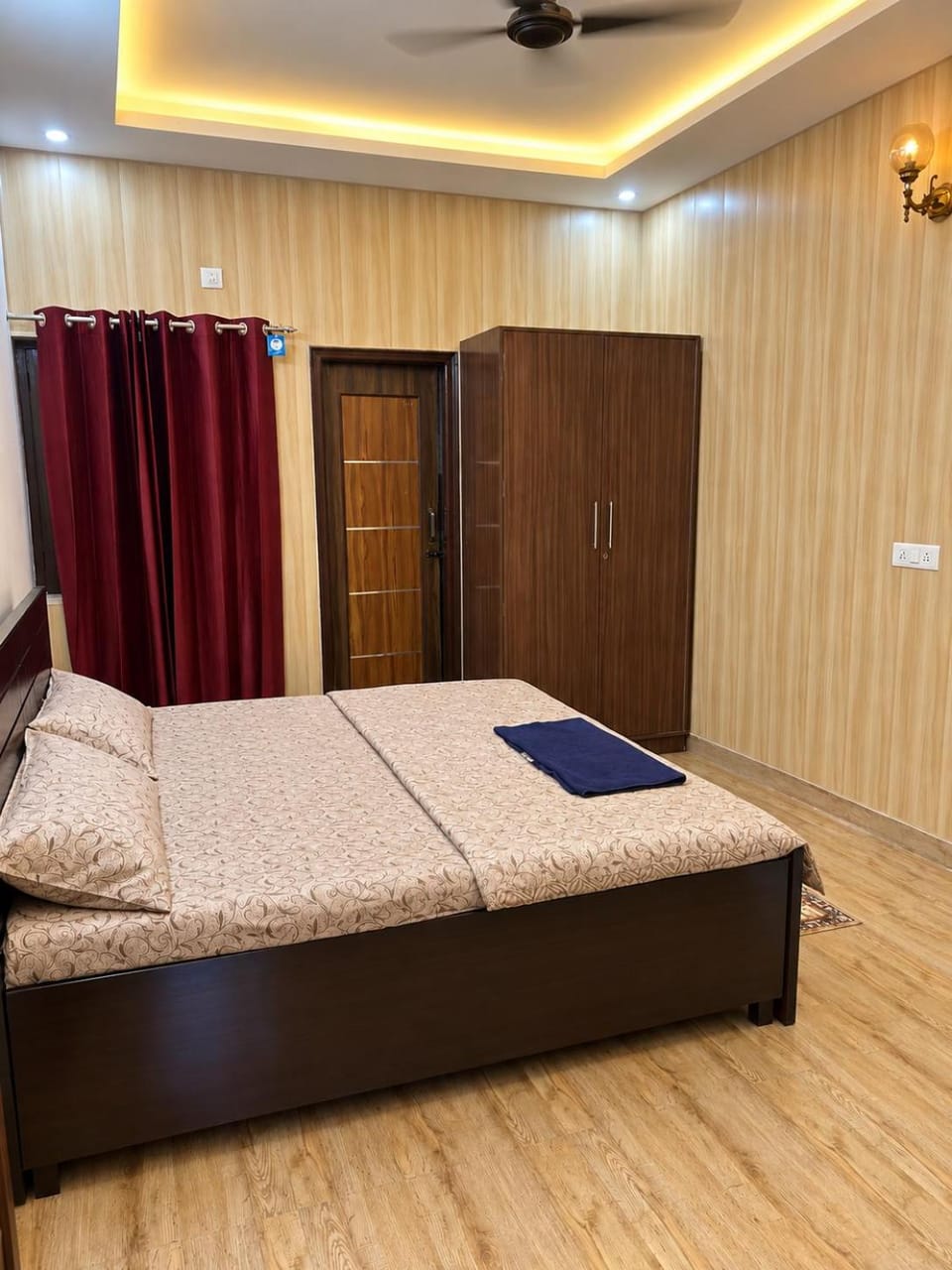 Bed, Bedroom