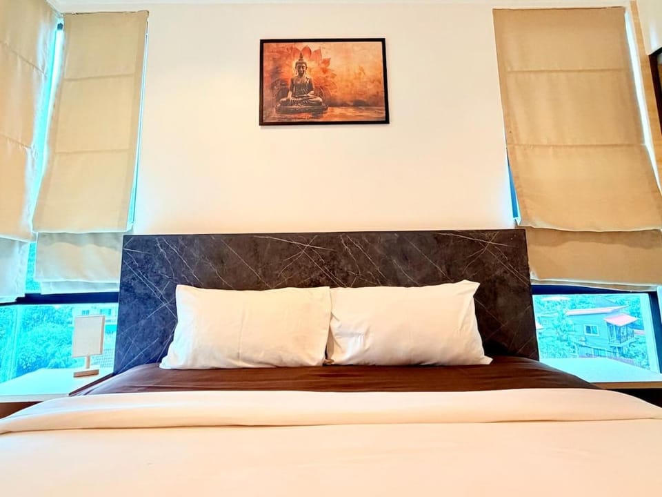 Private Pool Duplex Apartment in Kamala