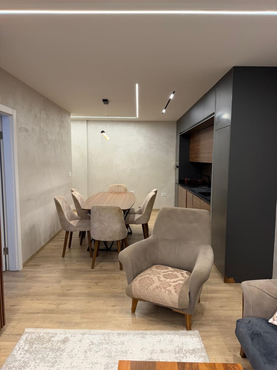 Living room, Dining area