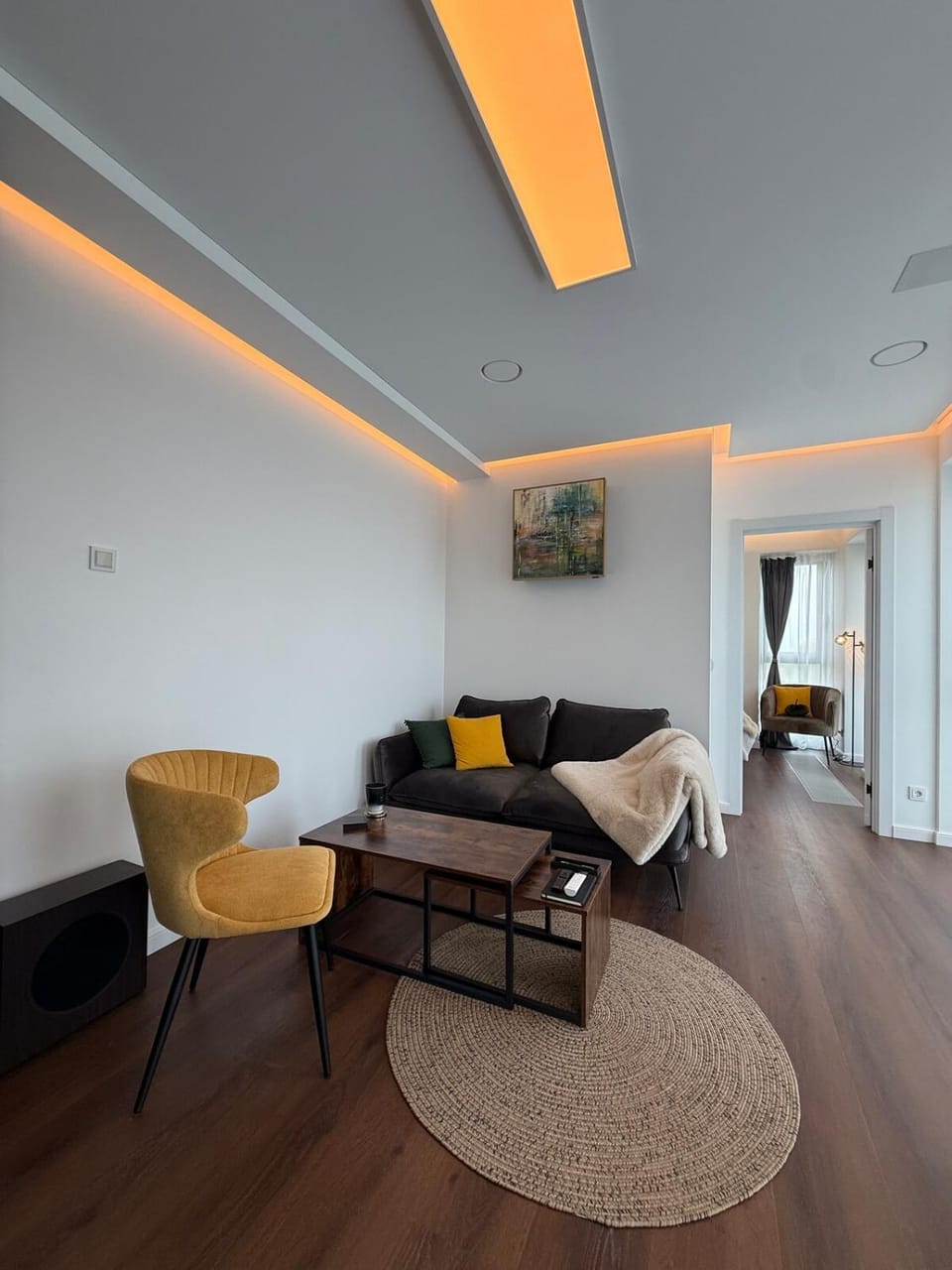 Living room, Seating area