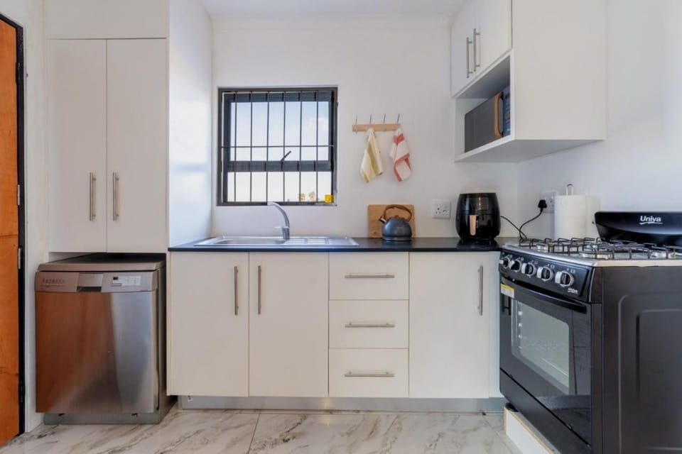 M&M Uphill Apartment in Gauteng
