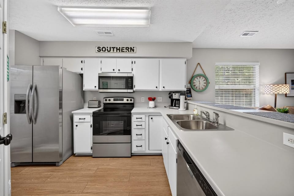 6E Palmetto Paradise condo Apartment in South Carolina