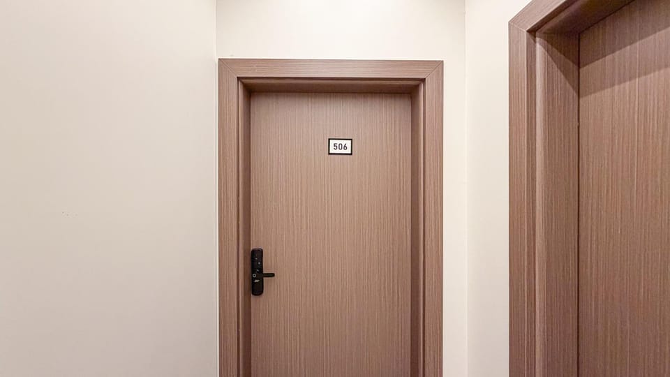 استوديو سرير كنج وجلسة جانبية ومدخل ذاتي Apartment in Jeddah
