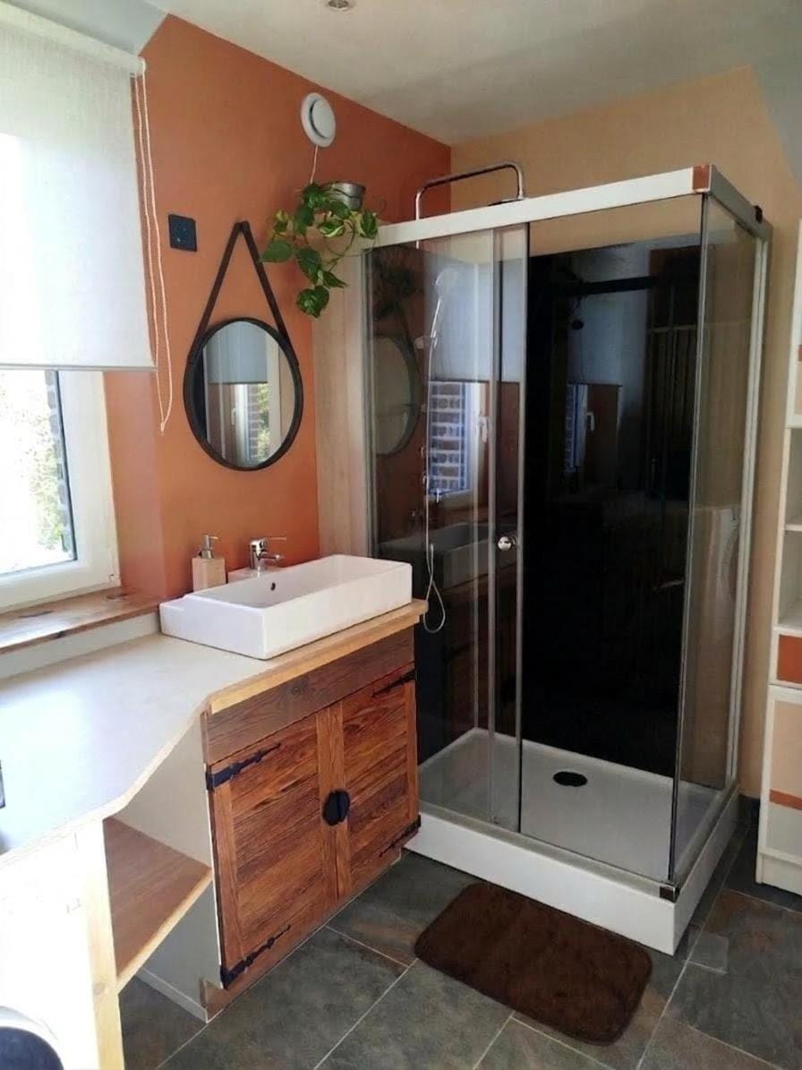 Shower, Bathroom