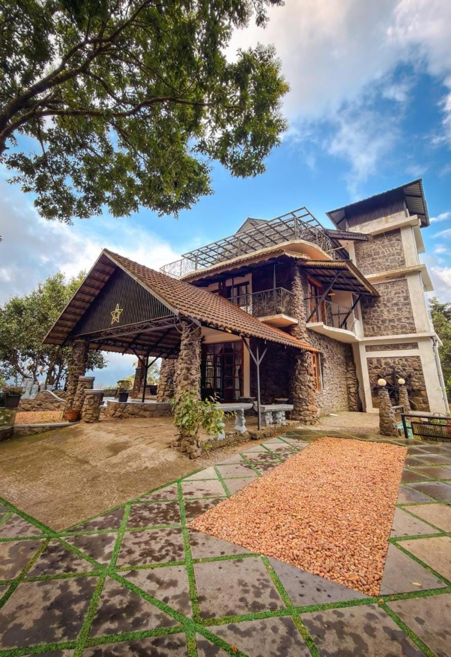 The Sanctuary by Heyday, Panchalimed, Kuttikanam Villa in Kerala